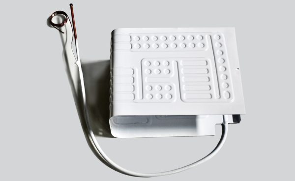 custom-roll-bond-evaporator-plate-with-capillary-tube
